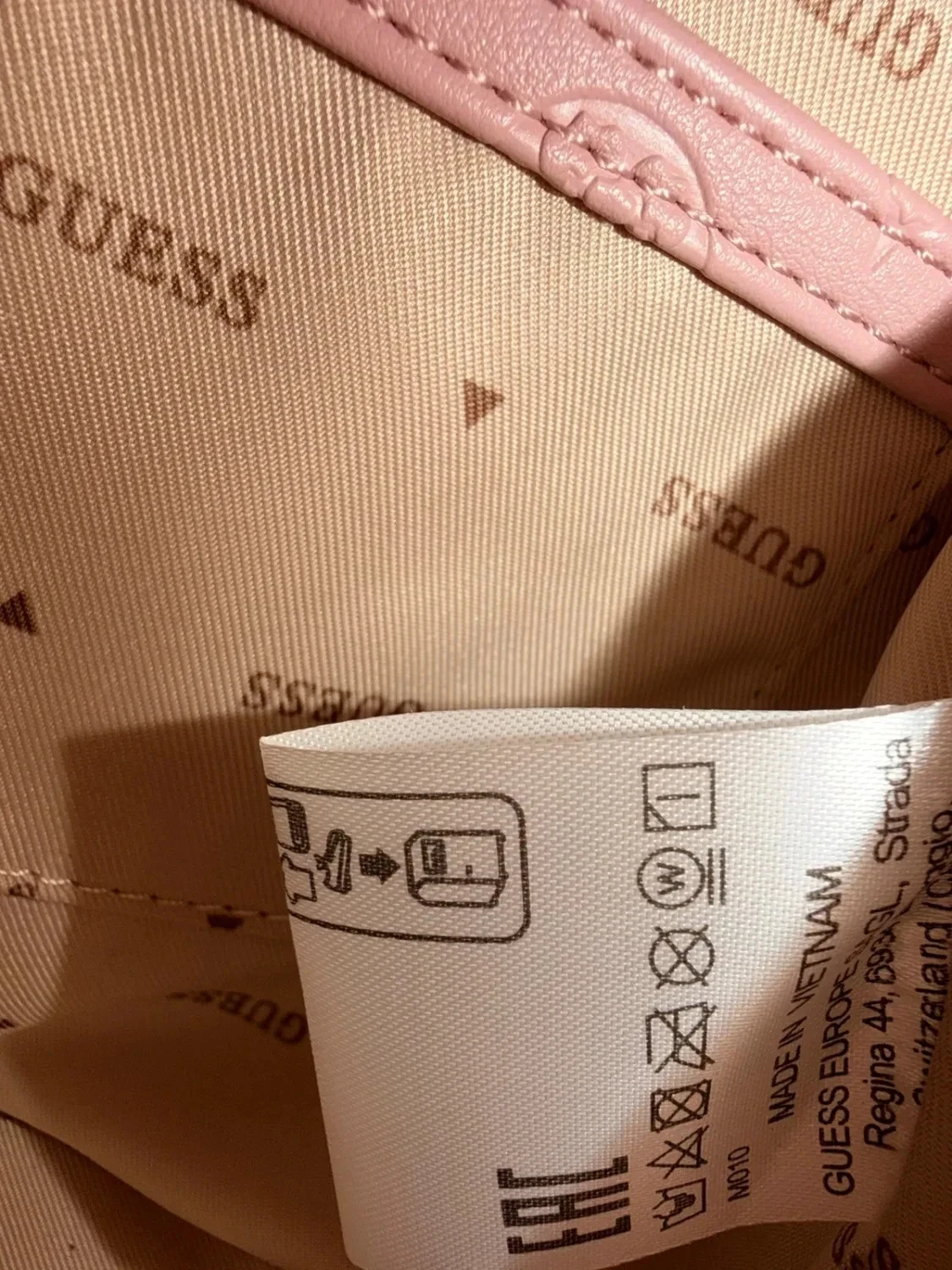 Saco de ombro Guess nunca usado rosa – photo 10